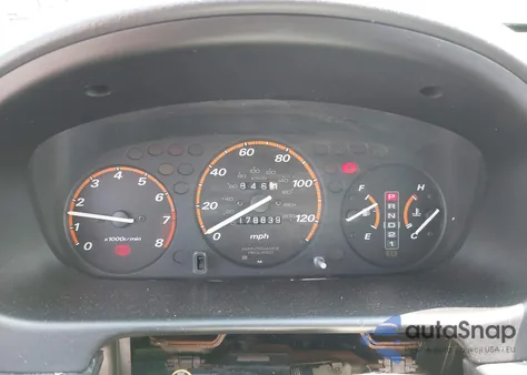 2000 Honda Cr-V Special Edition z USA, uszkodzony, nr VIN JHLRD1870YC052163